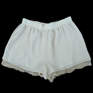 BCBGeneration Women’s Shorts Beige Size S